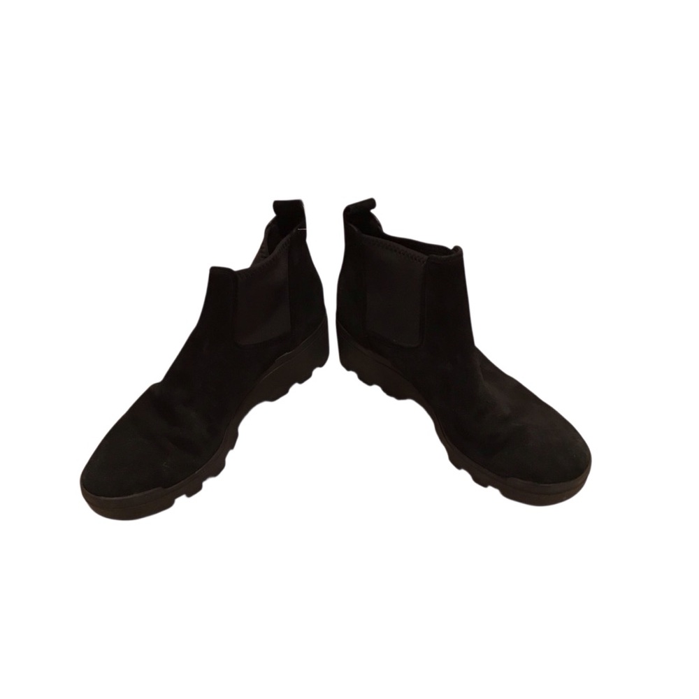 Eileen Fisher Black Lug Sole Booties Size 9